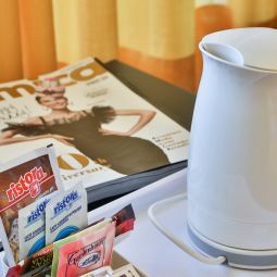  Best Western Farnese Fotos