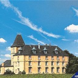 Außenansicht Schloß Edesheim Fotos