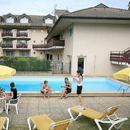 Pool L Arc en Ciel Logis Fotos