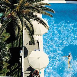 Pool Excelsior Fotos