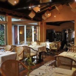 Restaurant Le Chalet Lyrique Citotel Fotos