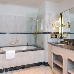 Badezimmer Radisson Blu Gewandhaus Fotos