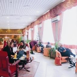 Холл Parsian Enghelab Hotel Fotos
