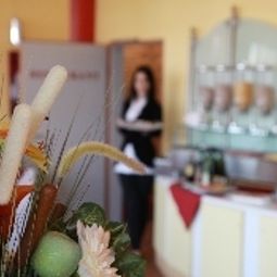 Sala de desayuno Am Forum Fotos