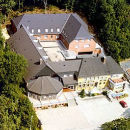 Vue extérieure Zum Jägerheim Messe-Tagungshotel Fotos