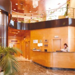 Hall HESPERIA VIGO Fotos