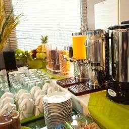 Buffet City Gate by Centro Comfort Fotos