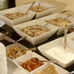 Buffet NH Oberhausen Fotos