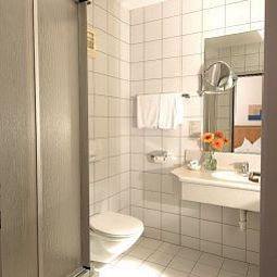 Badezimmer Zach Fotos