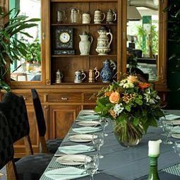 Salle du petit-déjeuner située dans le restaurant Rebstock Fotos