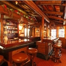 Bar City Oberland Swiss Quality Fotos