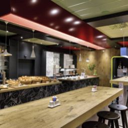 Breakfast room within restaurant ibis Berlin City Potsdamer Platz Fotos