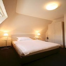 Room Neufeld Fotos