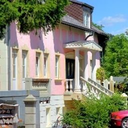 Außenansicht Mannebacher Landhotel Fotos