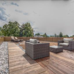 Terrace Nagel Fotos