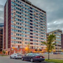 BEST WESTERN PLUS Suites Downtown Calgary 