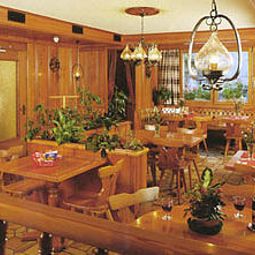 Restaurant Monte-Moro Preis inkl. Halbpension Fotos