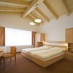 Chambre Monte-Moro Preis inkl. Halbpension Fotos