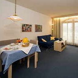 Chambre Thermenhof Appartementhaus Fotos