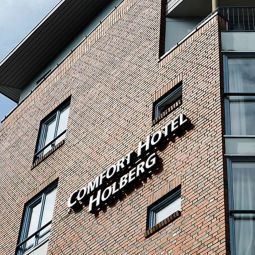 Vista exterior Comfort Hotel Holberg Fotos