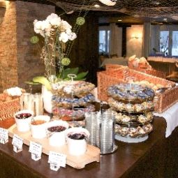 Буфет Sunstar Park Hotel Arosa Fotos