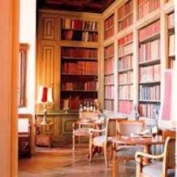 Hall Chateau des Fines Roches Chateaux et Hotels Collection Fotos