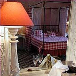 Suite Junior Chateau des Fines Roches Chateaux et Hotels Collection Fotos