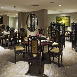 Restaurant Mövenpick Saigon Fotos
