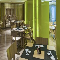 Restaurant Mövenpick Saigon Fotos