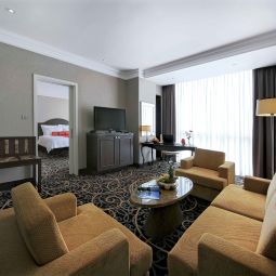 Suite Mövenpick Saigon Fotos