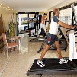 Fitness room Hollywood Media Hotel Fotos