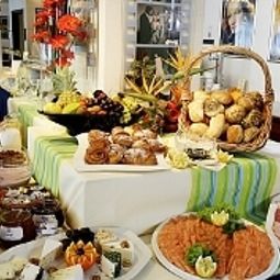 Buffet Hollywood Media Hotel Fotos