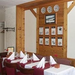 Ресторан Hotel Alpesgruyere Fotos