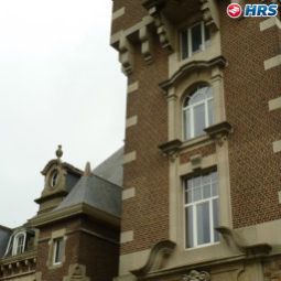 Фасад Chateau de Namur Fotos