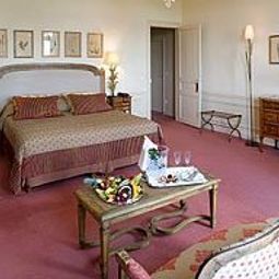 Chambre Pavillon Henri IV Fotos