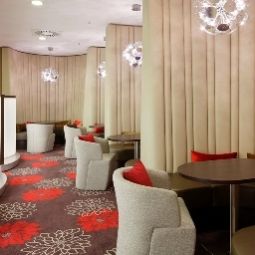 Hall Courtyard by Marriott Maschsee Fotos