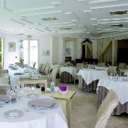 Restaurant Le Chateau du Clos de la Ribaudiere Chateaux & Hotels Collection Fotos
