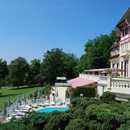 Außenansicht Chateau de la Tour Relais du Silence Fotos