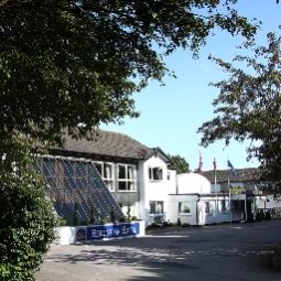 Heronston BEST WESTERN Bridgend 
