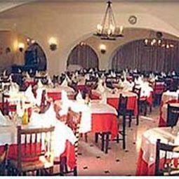 Salle du petit-déjeuner située dans le restaurant Tagomago Fotos