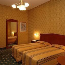 Номер Grand Hotel Plaza Fotos