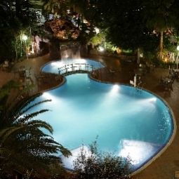 Piscine H10 Delfin Park Fotos