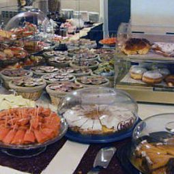 Buffet Canova Fotos