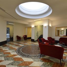 Hall Zurigo Fotos