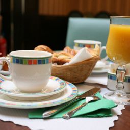 Sala de desayuno Longchamp Elysees Fotos