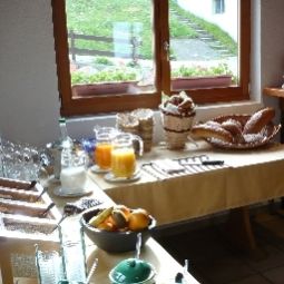 Salle du petit-déjeuner Bellwald - Bellwald Fotos