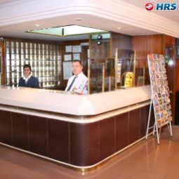 Hall Grand Ons Fotos