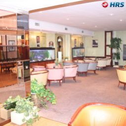 Hall Grand Ons Fotos