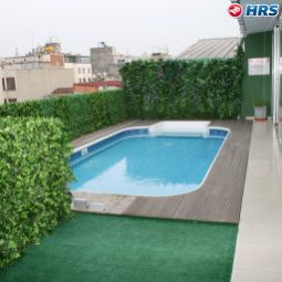 Piscina Grand Ons Fotos