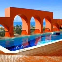 Piscina Hotel Sol Bahia Fotos